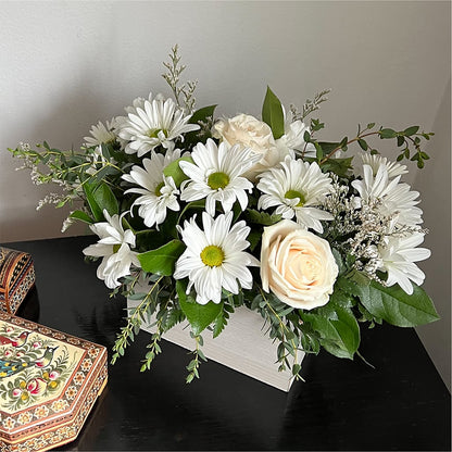 Fresh Linen Box Bouquet –  Bloom Studio Llc, Indianapolis IN