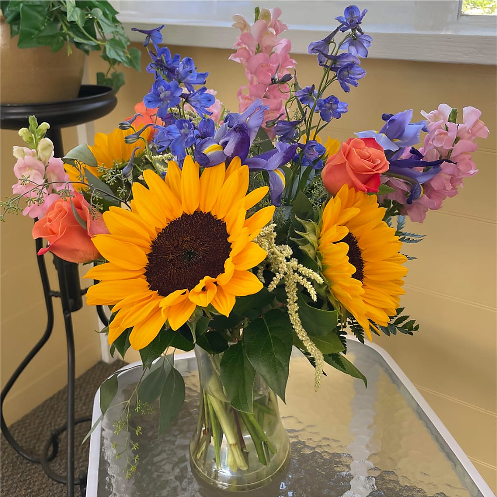 Rays of Life Bouquet –  Bloom Studio Llc, Indianapolis IN