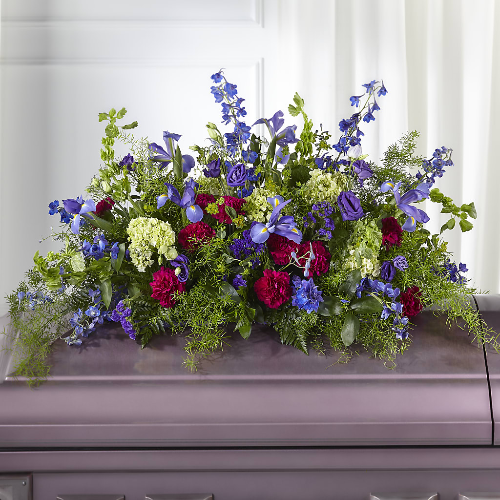 Arreglo floral para ataúd "Siempre atesorado"