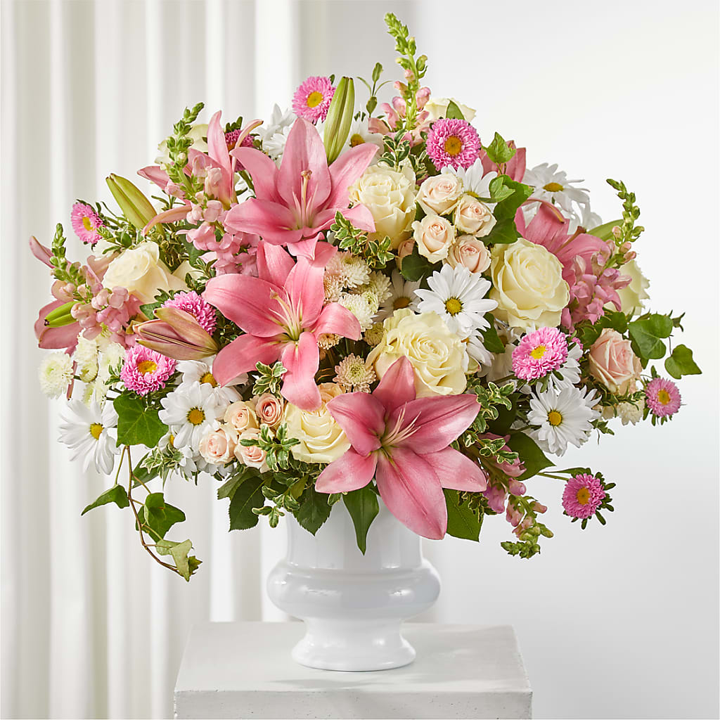 Arrangement de roses empathiques pour urne