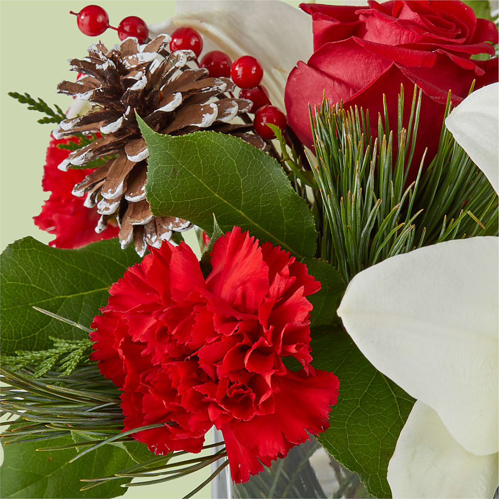 Glistening Icicles Bouquet –  Bloom Studio Llc, Indianapolis IN