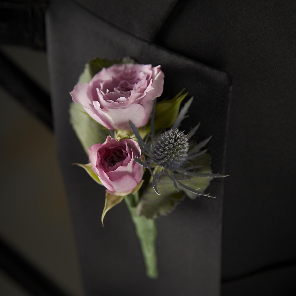 Veronica Boutonnière