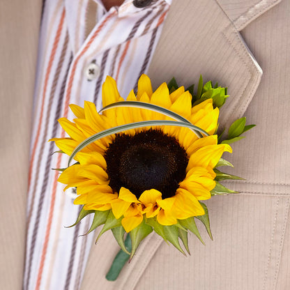 Free Spirit Boutonniere –  Bloom Studio Llc, Indianapolis IN