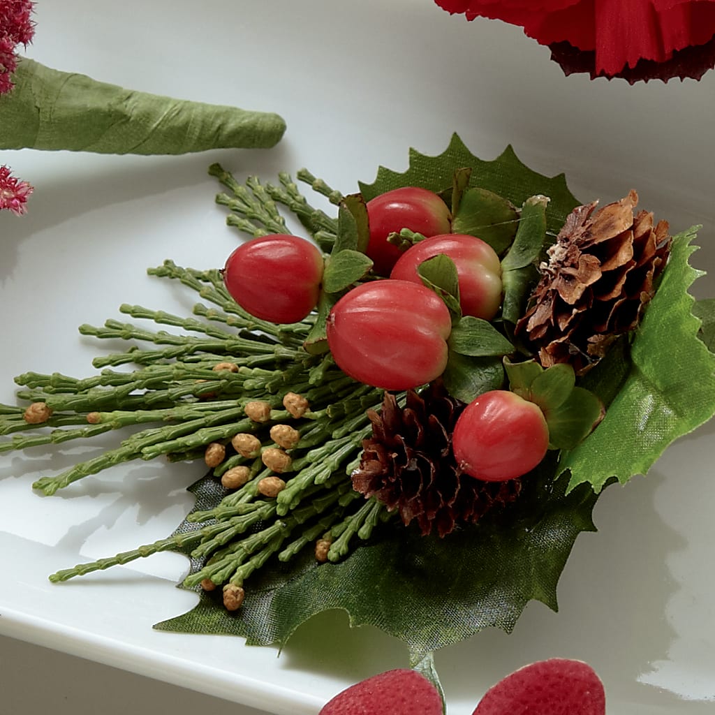 Boutonnière Baies Rouges